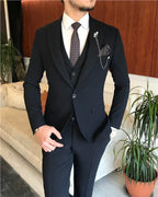 ITALIAN FIT MEN'S CHARADE SUIT BY ITALIAN VEGAÂ® (3-Piece)