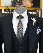 ITALIAN FIT MEN'S CHARADE SUIT BY ITALIAN VEGAÂ® (3-Piece)