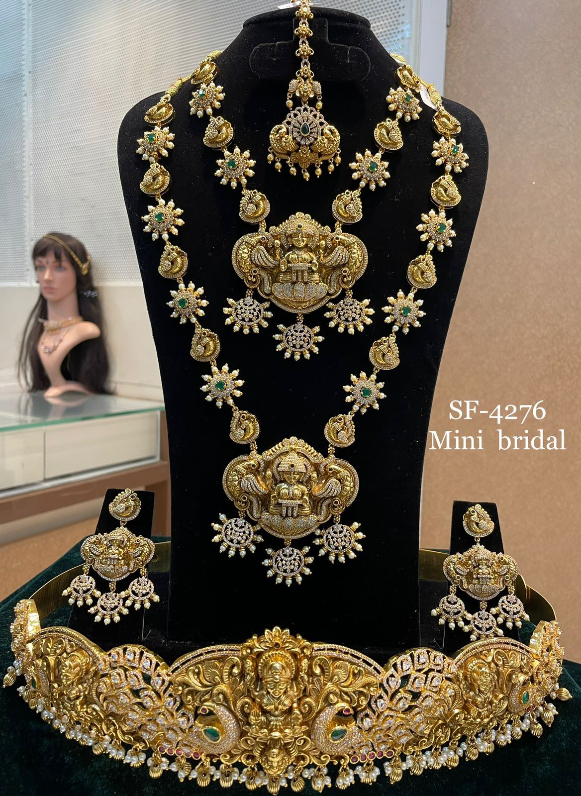 Mini Bridal Set With Antique Look Combo Set