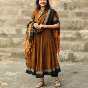 ARTI-Brown + Black